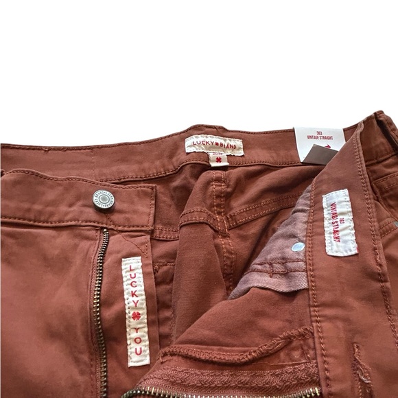 Lucky Brand 363 Jeans - Picture 4 of 8